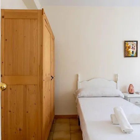 Apartamento Familiar Maria Auxiliadora Sevilla Exterior foto